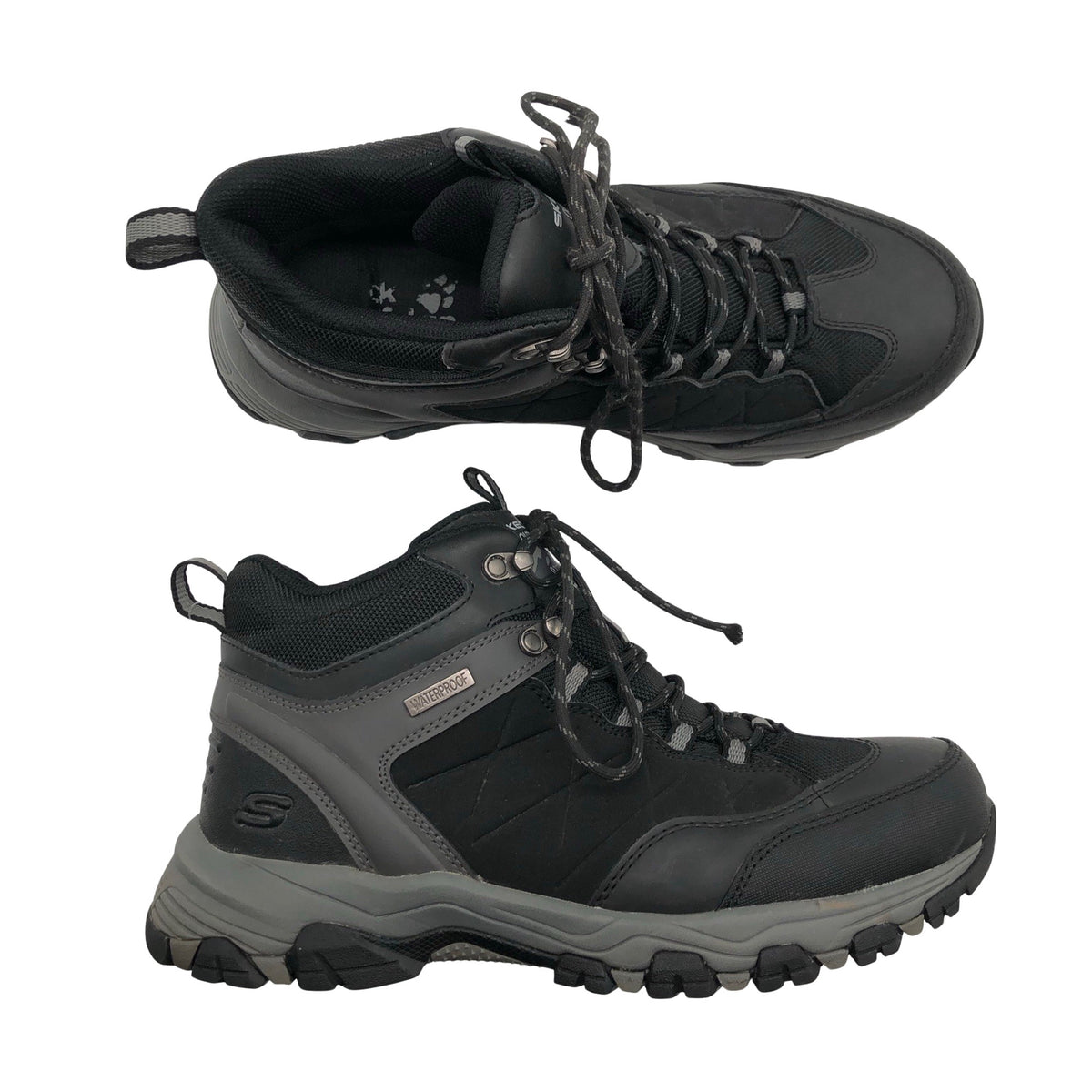 Unisex Skechers - Matkasaapad, suurus 43 - Must (1)