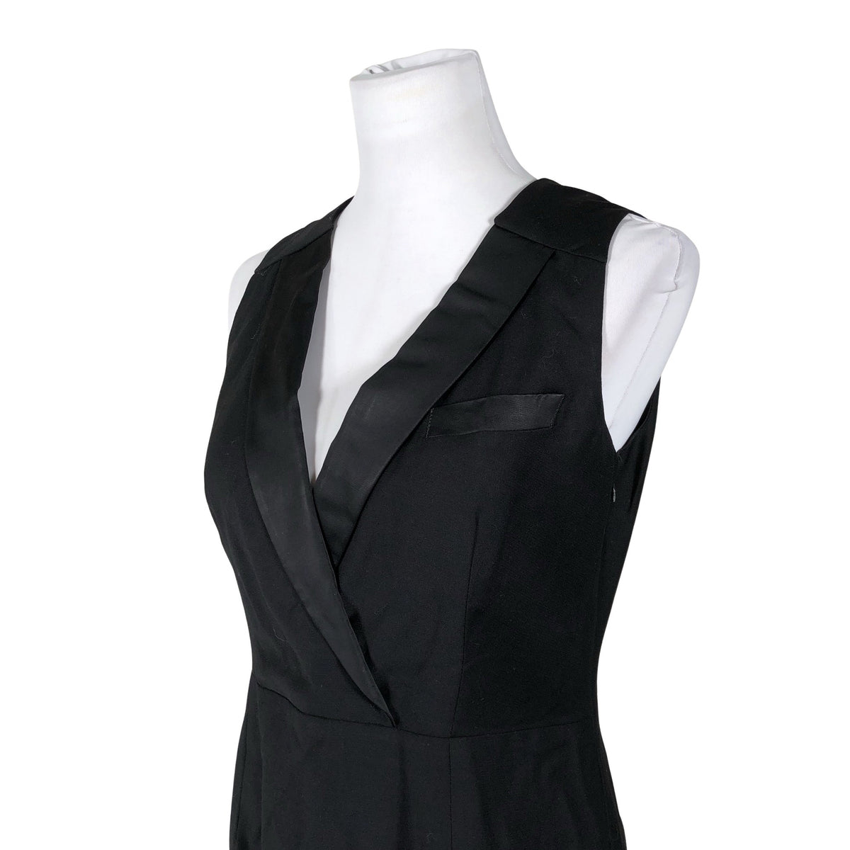 Unisex Tiger of Sweden - Pliiatskleit, suurus 40 - Must (2)