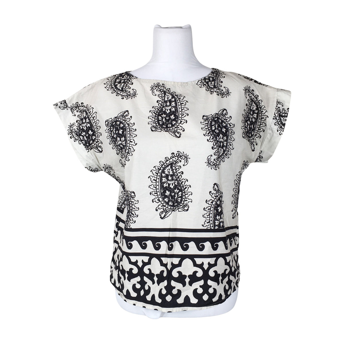Unisex New Collection - Lühikeste käistega pluus, suurus 40 - Valge (1)