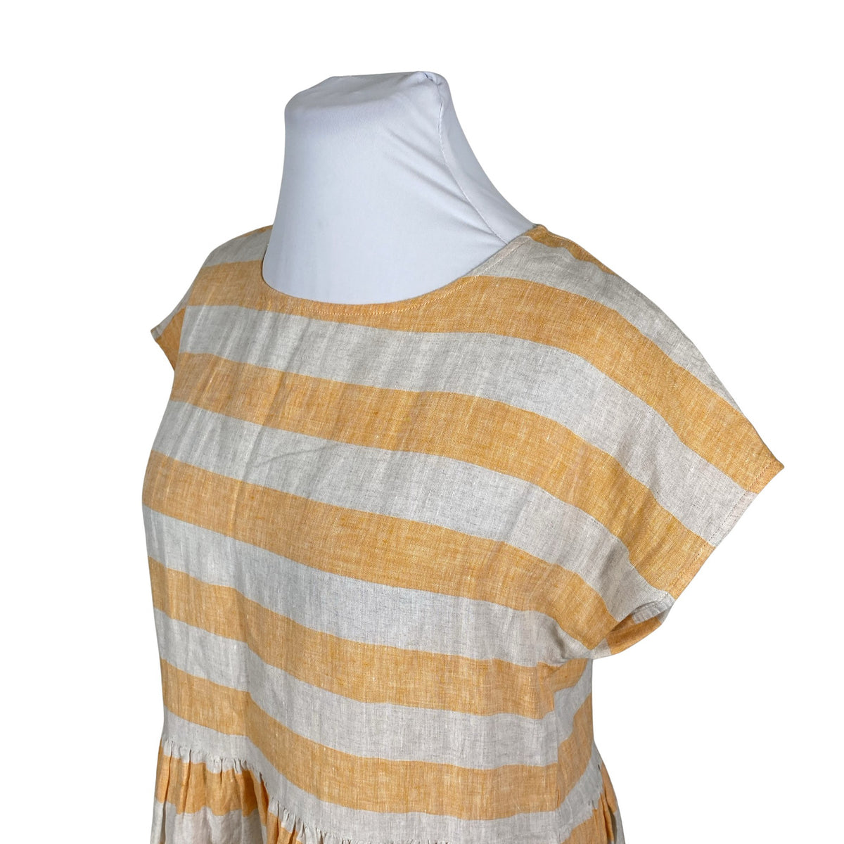 Unisex Kuusama - Mitteveniv kleit, suurus 42 - Beige (3)