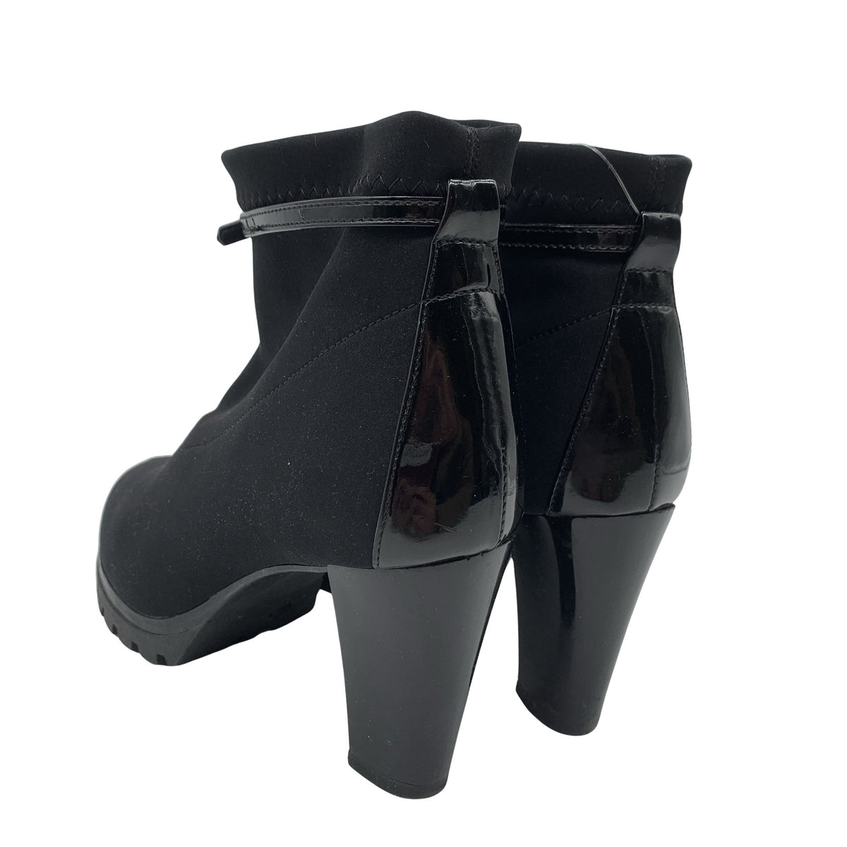 Unisex Red Shoe - Poolsaapad, suurus 37 - Must (3)