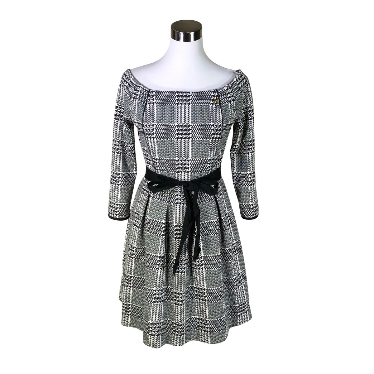 Unisex Rinascimento - Pidulik kleit, suurus 38 - Hall (1)