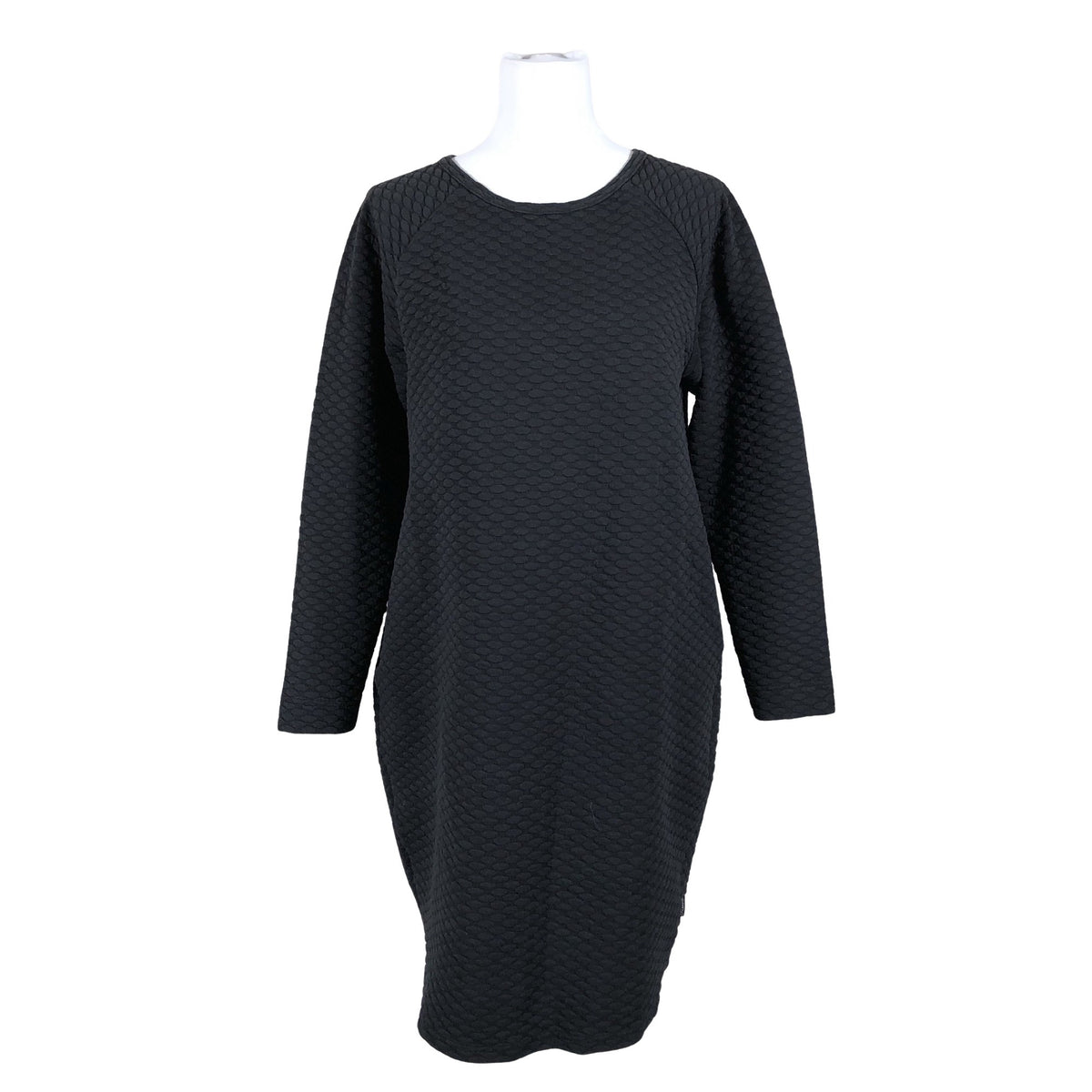 Unisex Aarrelabel - Dressikangast kleit, suurus 40 - Must (1)