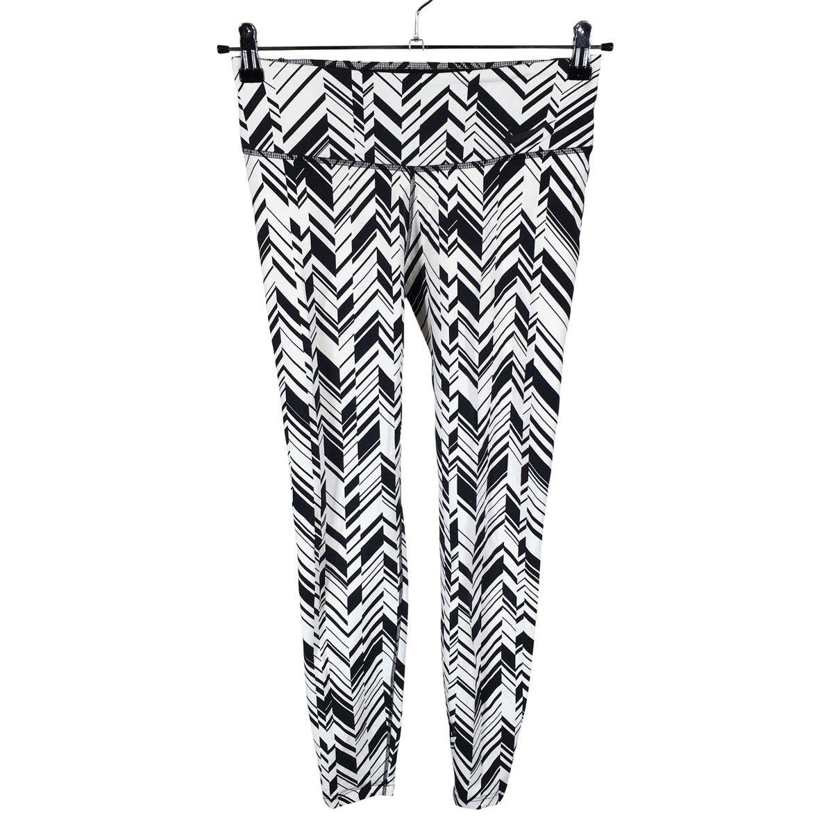Unisex Nike - Spordiretuusid, suurus 38 - Must (1)