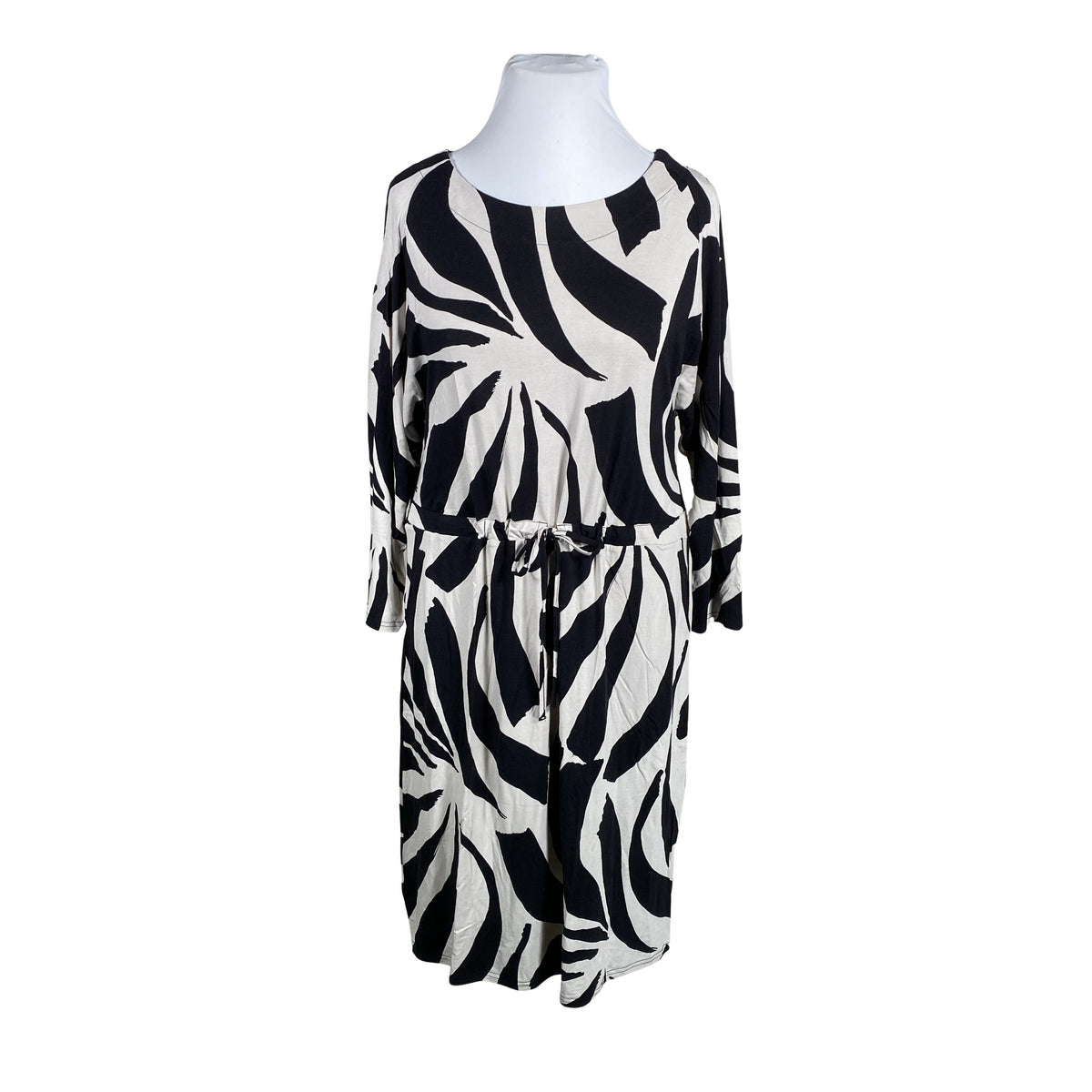 Unisex Nanso - Trikotaažist kleit, suurus 44 - Must (1)
