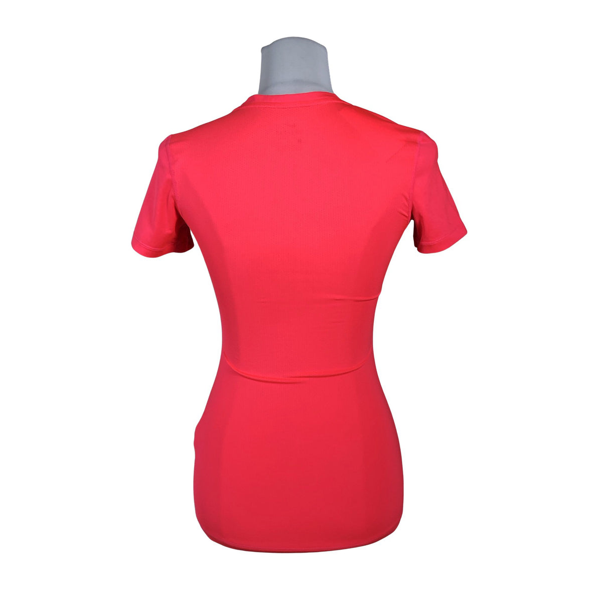 Unisex Nike - Spordisärk, lühikesed käised, suurus 38 - Punane (2)
