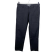 Unisex Calvin Klein - Mittevenivad püksid, suurus 32 - Must ()