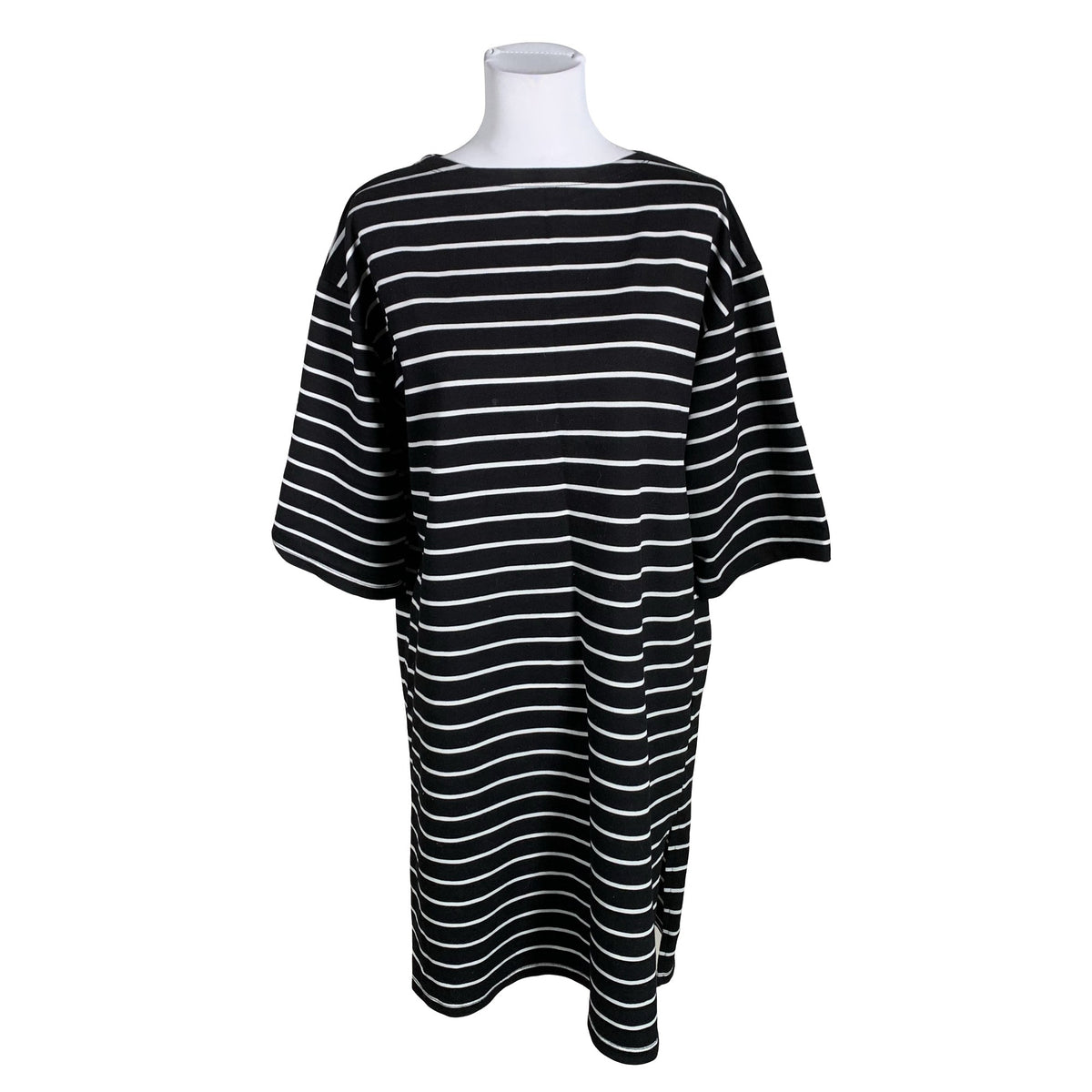 Unisex Trendyol - Trikotaažist kleit, suurus 40 - Must (1)