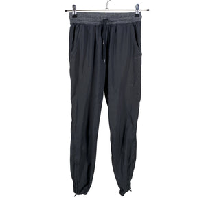 Unisex Nike - Spordipüksid, suurus 36 - Must (1)