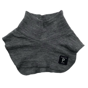 Unisex Polarn O. Pyret - Kaelussall, suurus 44 - 50 - Hall (1)