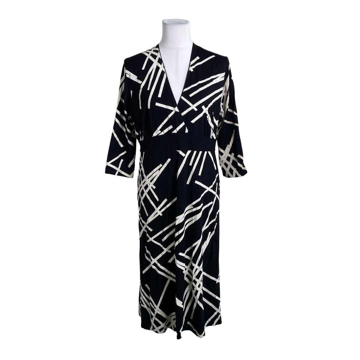 Unisex Nanso - Trikotaažist kleit, suurus 40 - Must (1)