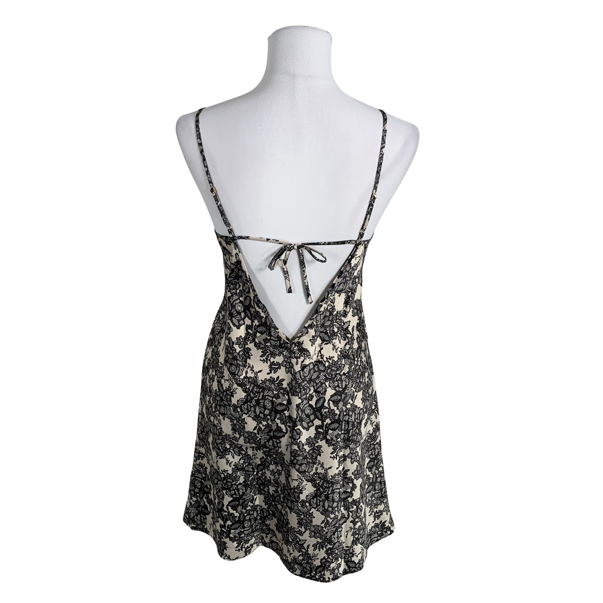 Unisex Autograph by Marks & Spencer - Öösärk , suurus 36 - Beige (2)
