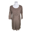 Unisex Cream - Mitteveniv kleit, suurus 40 - Hall ()