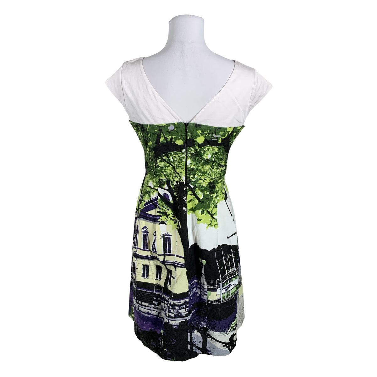 Unisex My Olsson - Mitteveniv kleit, suurus 40 - Valge (2)