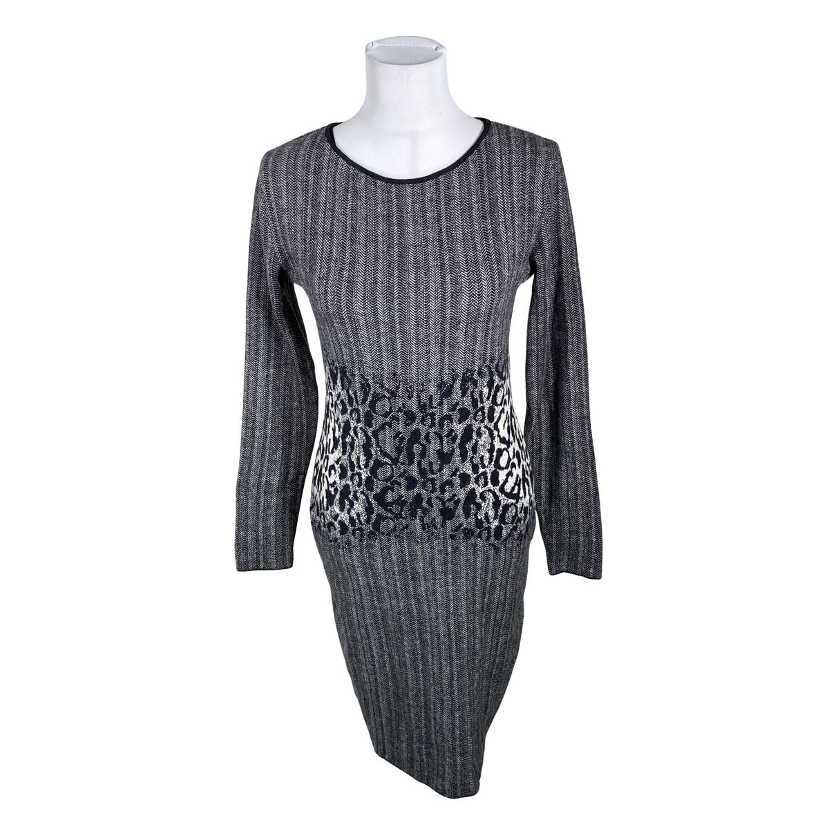 Unisex Hugo Boss - Kootud kleit, suurus 36 - Hall (1)